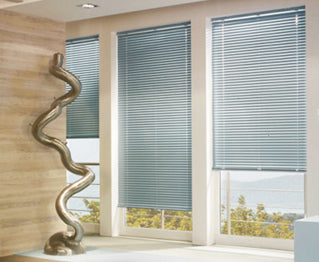 Veneziana da interno spessore 15 mm per finestra dimensione grande